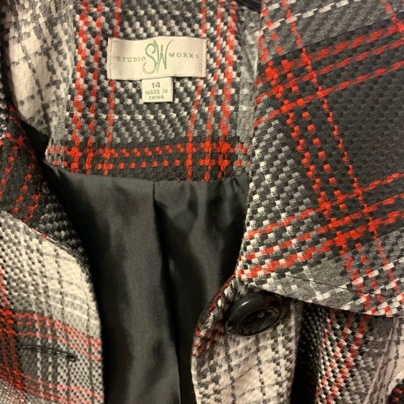 COPY - Studio works blazer red black grey size14 in great shape - Picture 2 of 5